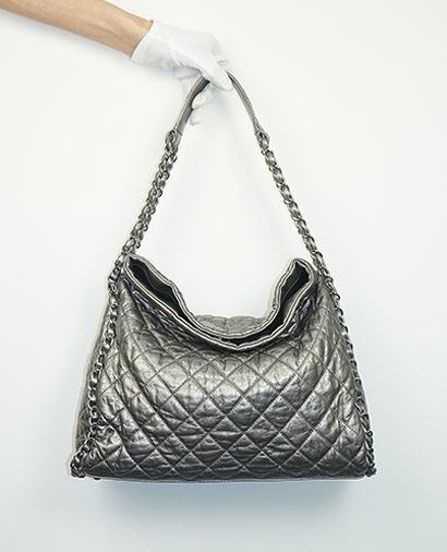 Chain Me Hobo, front view